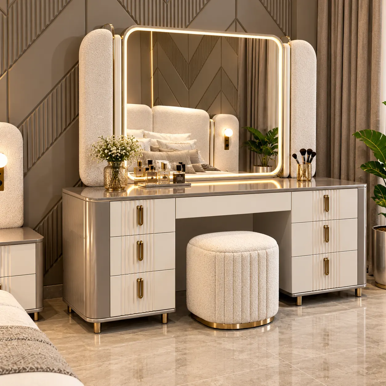 Ivory Crest Luxury Bed Set image 2